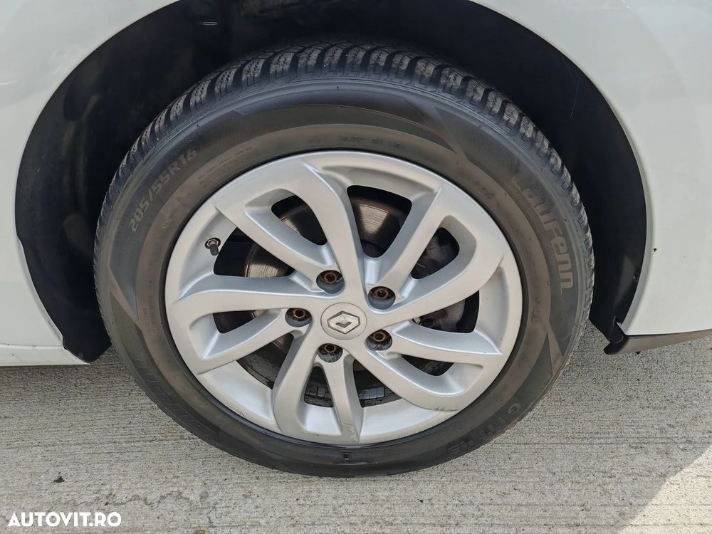Renault Megane - 9