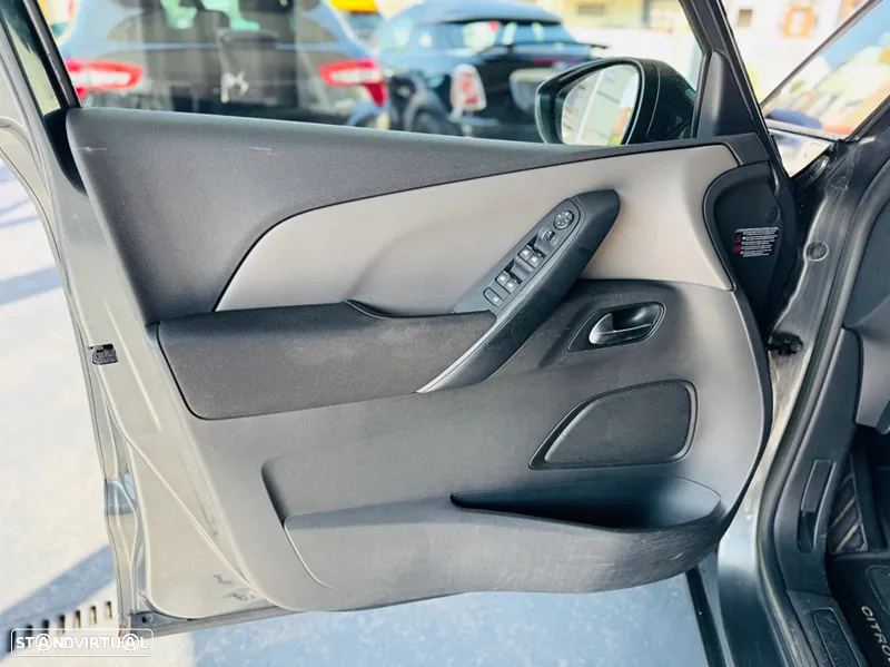 Citroën C4 Picasso 1.6 e-HDi Exclusive - 16