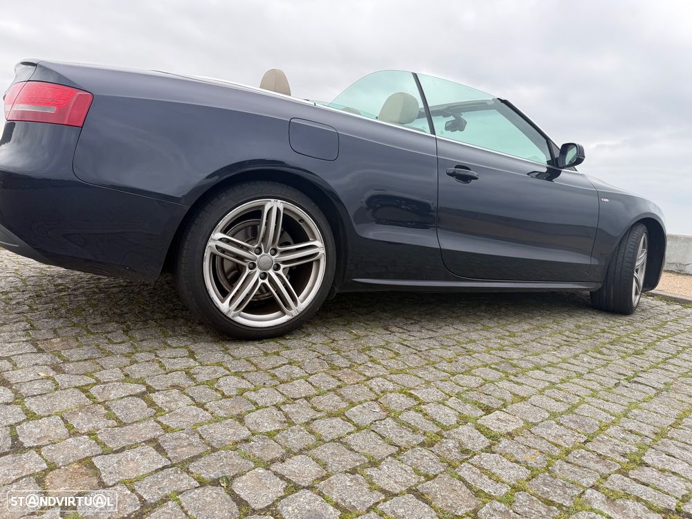 Audi A5 Cabrio 2.0 TDi S-line - 8