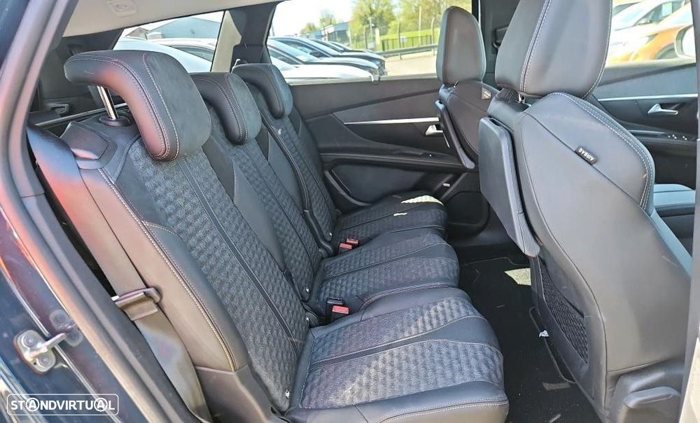 Peugeot 5008 1.2 PureTech Allure Pack EAT8 - 12