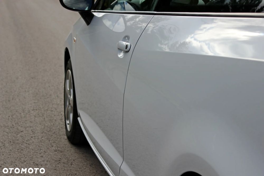 Seat Ibiza SC 1.4 16V Sport - 18