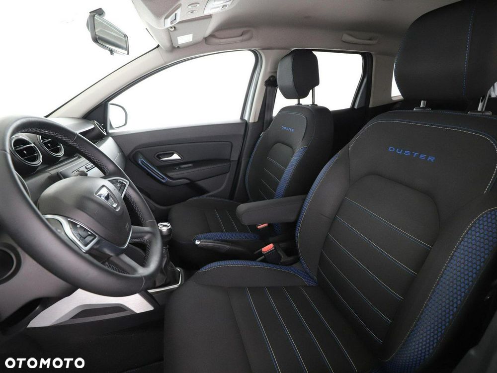 Dacia Duster TCe 100 2WD Celebration - 14