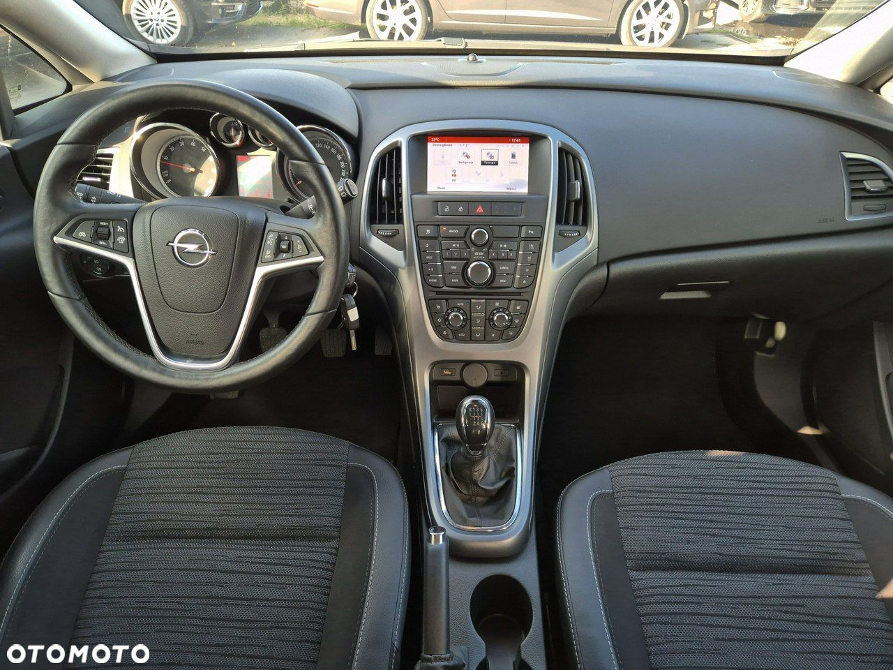 Opel Astra 1.4 Turbo ENERGY - 23