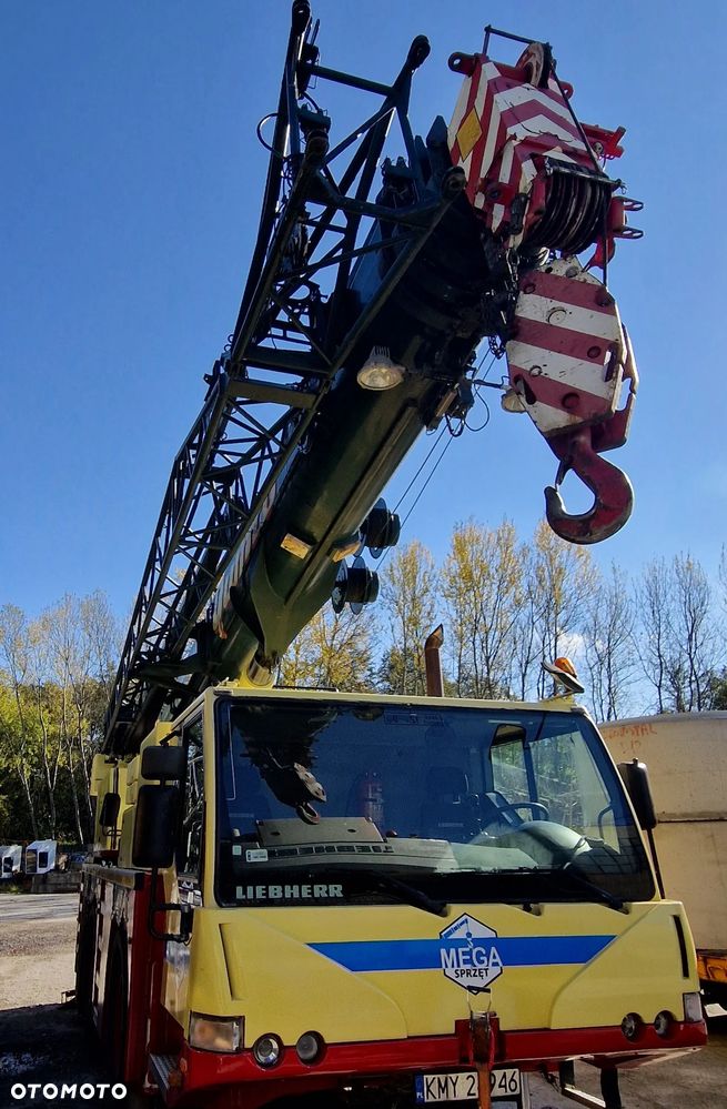 Liebherr LTM 1055/1 - 2