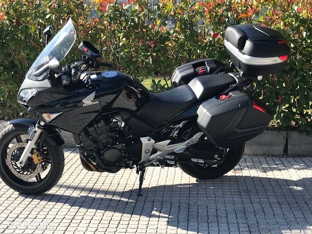 Honda CBF - 1