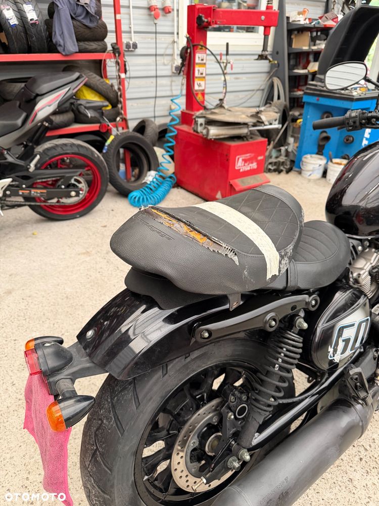 Hyosung GV - 18