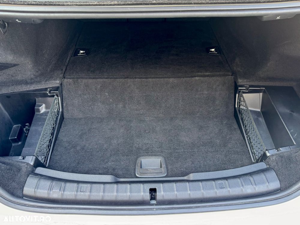 BMW Seria 5 530e AT PHEV - 12