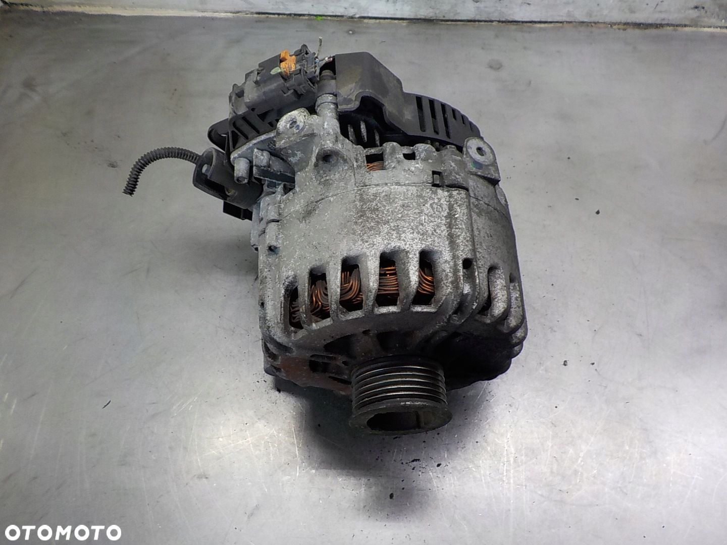 PEUGEOT 3008 1.6 E-HDI ALTERNATOR 9675753680-04 - 1