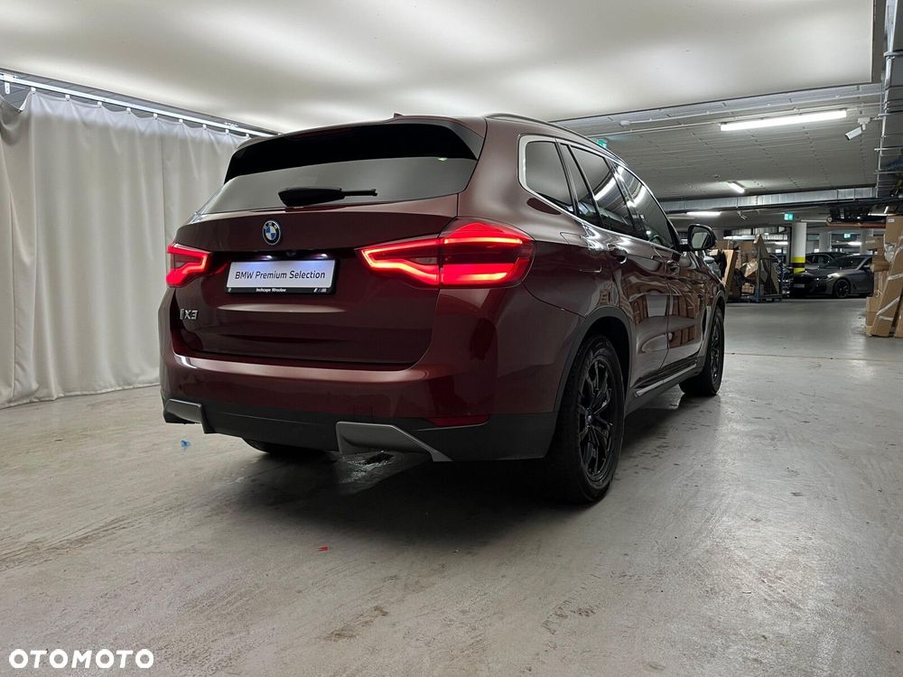 BMW iX3 80kWh Impressive - 12