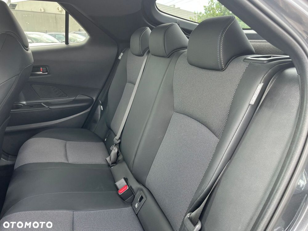 Toyota C-HR - 28