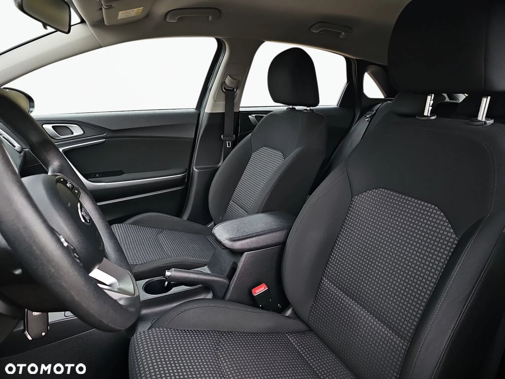 Kia Ceed 1.0 T-GDI S - 23