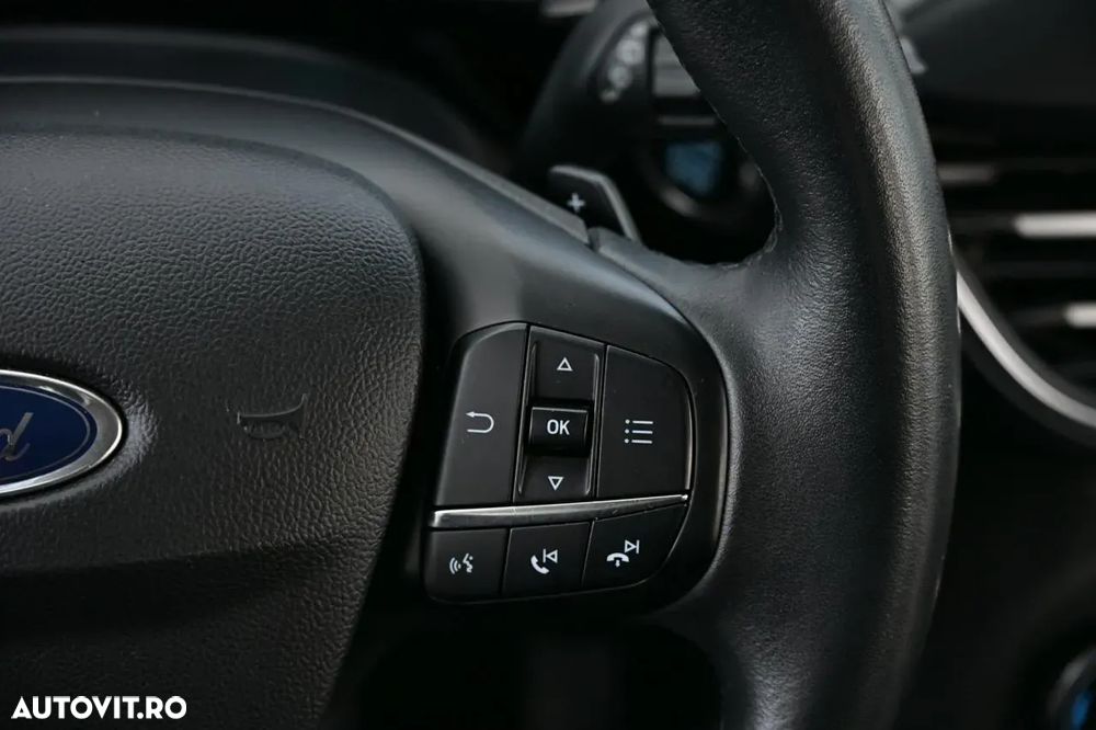 Ford Focus 1.5 EcoBlue Titanium Business - 28