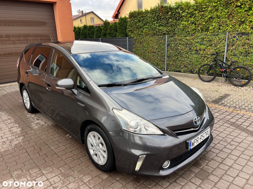 Toyota Prius+ (Hybrid) Comfort - 16