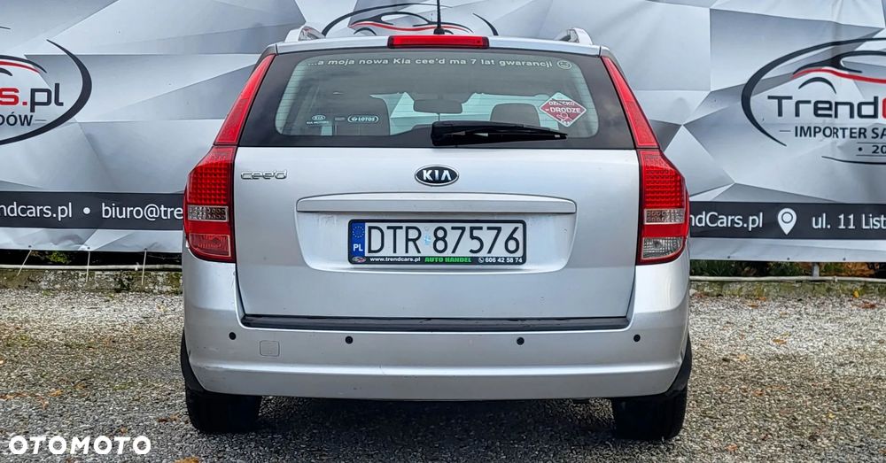 Kia Ceed Cee'd 1.6 Comfort - 26