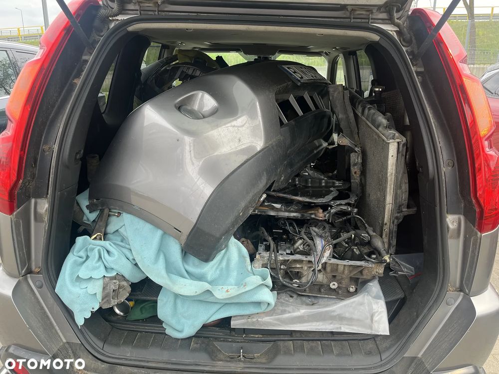 Nissan X-Trail 2.0 dCi SE - 6