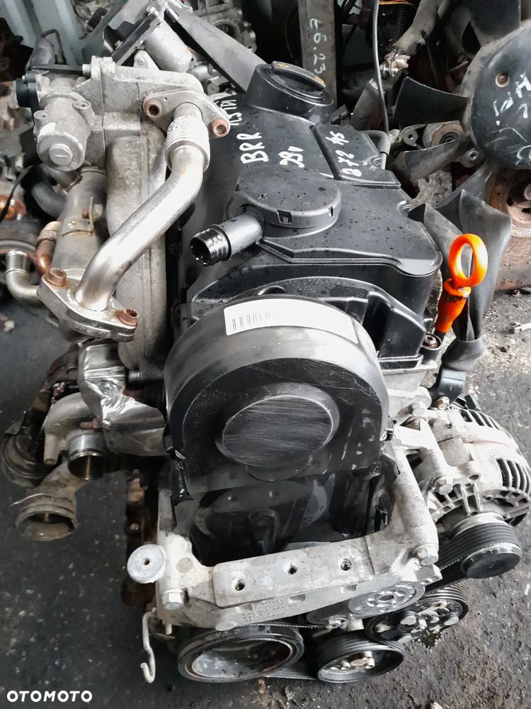 Silnik kompletny VW T5 1.9 TDI BRR - 4