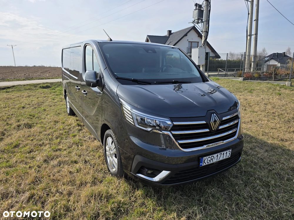 Renault Trafic Grand 2.0 dCi EDC - 32