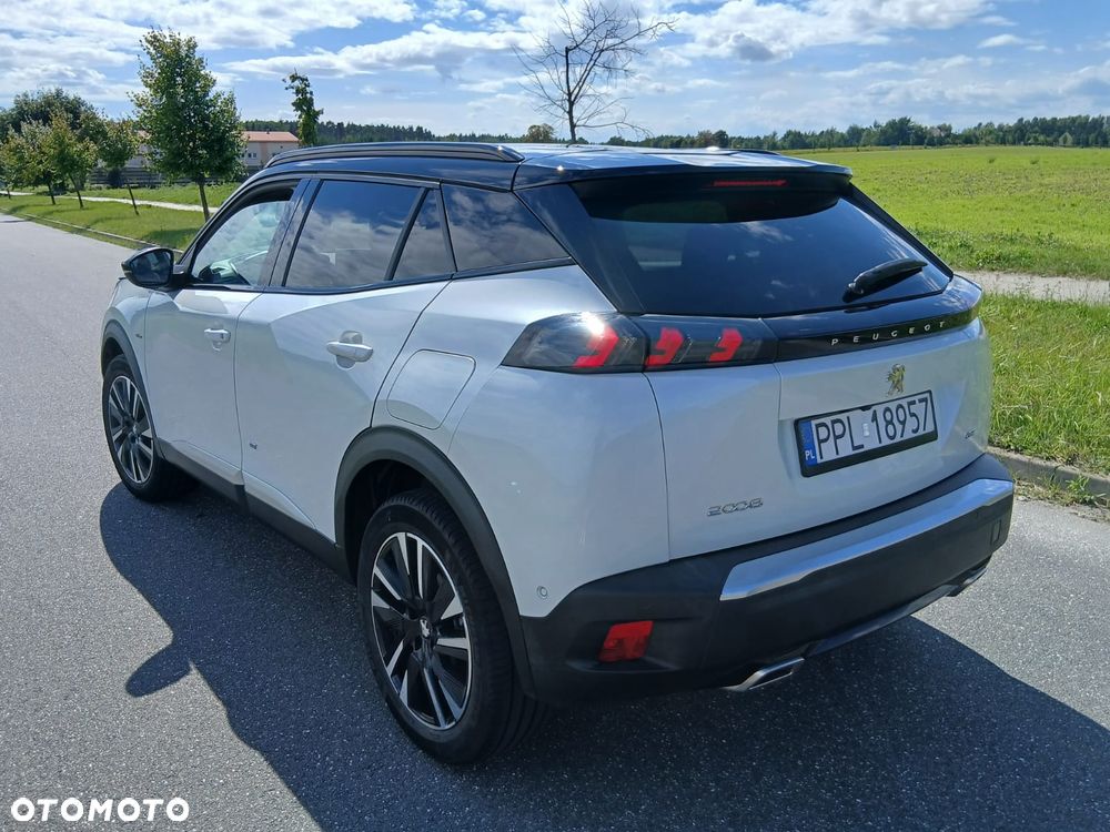 Peugeot 2008 1.2 PureTech GT Line S&S EAT8 - 4