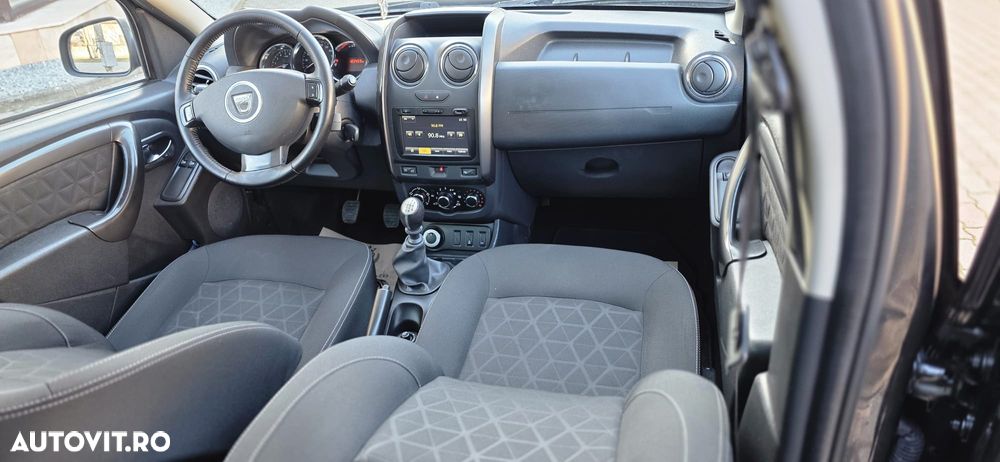 Dacia Duster dCi 110 FAP 4x4 Laureate - 6