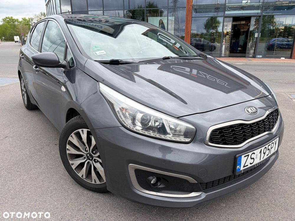 Kia Ceed - 3