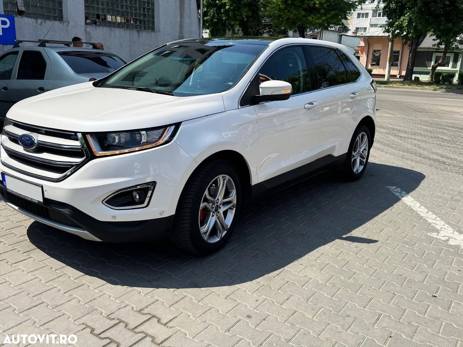 Ford Edge 2.0 TDCi 4x4 Titanium - 1