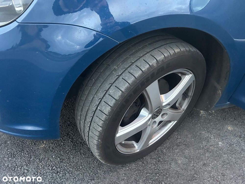 Volkswagen Touran 1.6 TDI DPF BlueMotion Technology Highline - 13