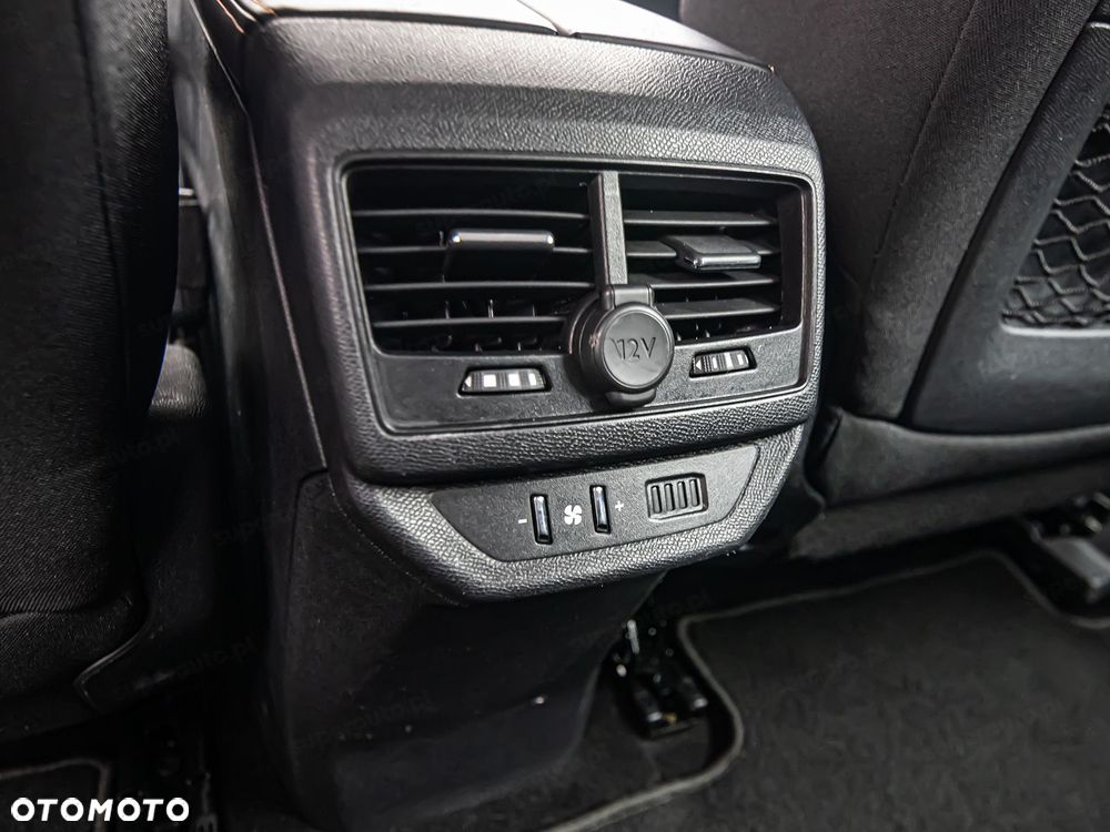 Peugeot 5008 - 23