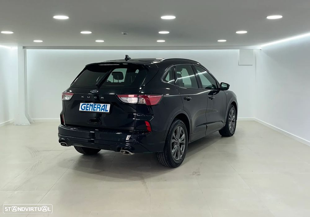 Ford Kuga 1.5 EcoBoost ST-LINE - 3