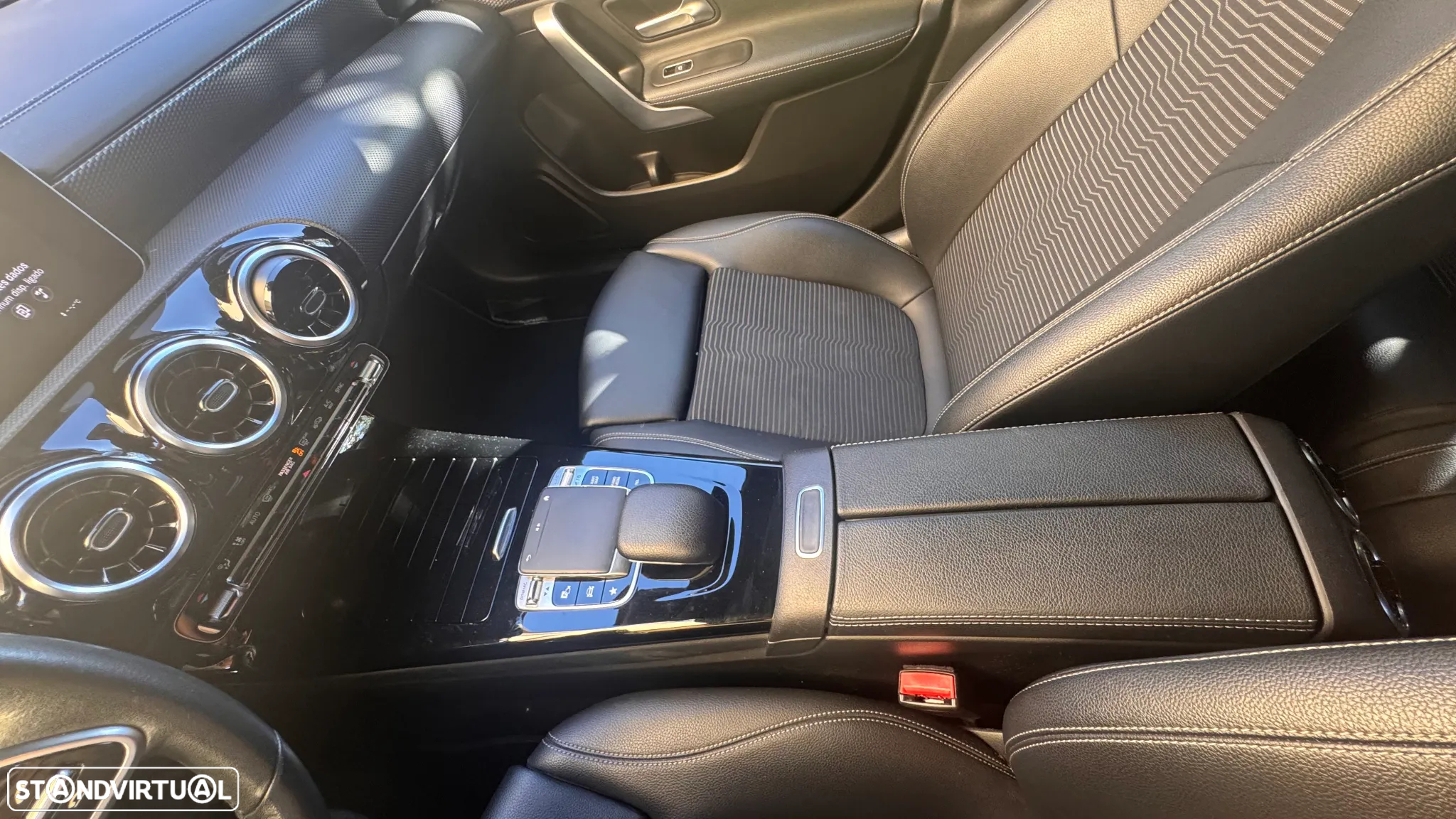 Mercedes-Benz CLA 180 d Shooting Brake Business Solutions Aut. - 27