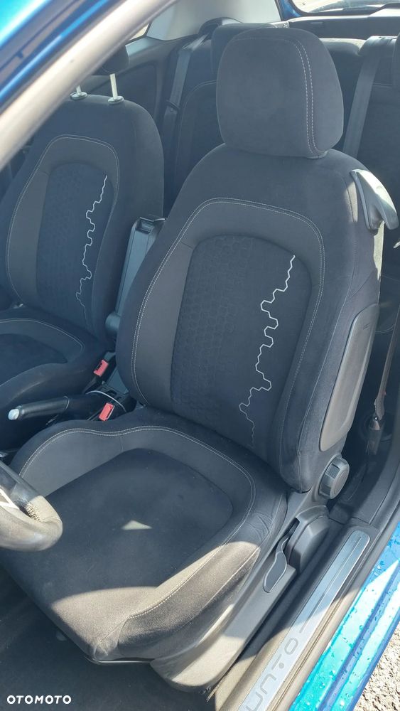 Fiat Punto Evo 1.4 T 16V Multiair Energy - 11