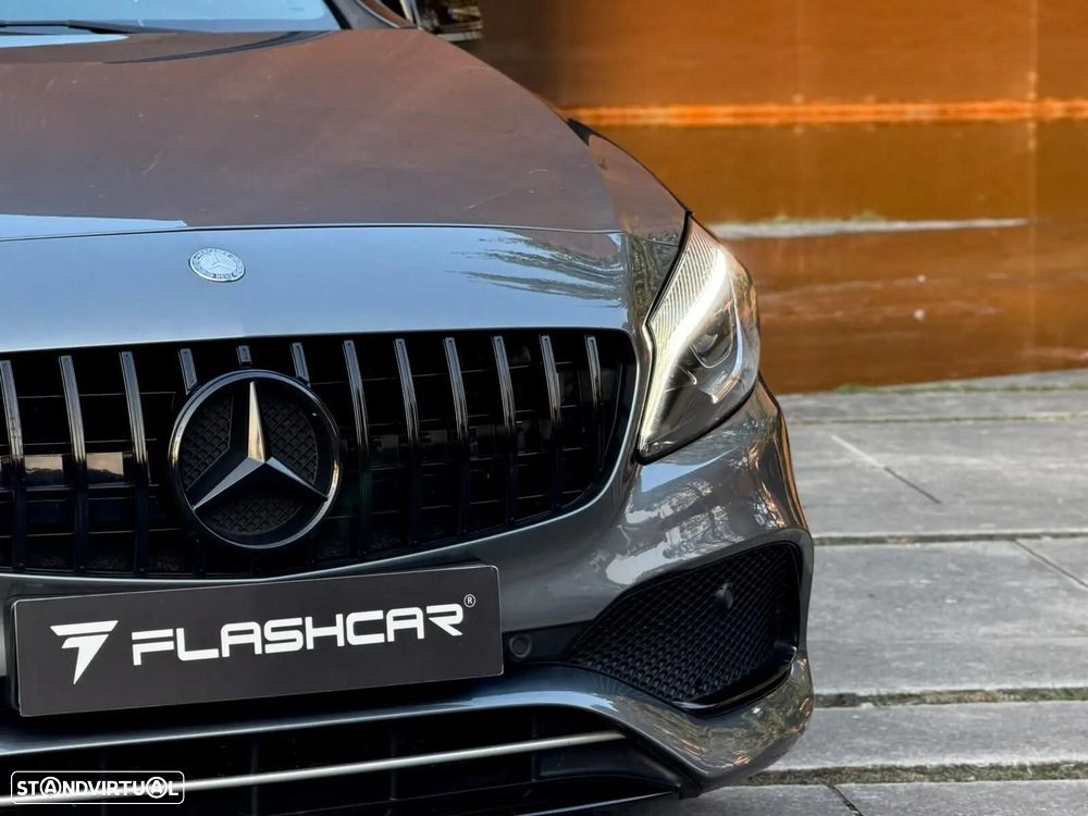 Mercedes-Benz A 180 - 40