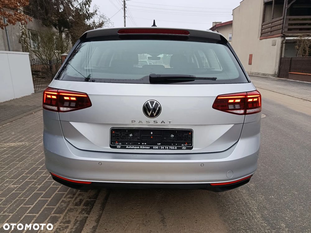 Volkswagen Passat 2.0 TDI SCR DSG - 23