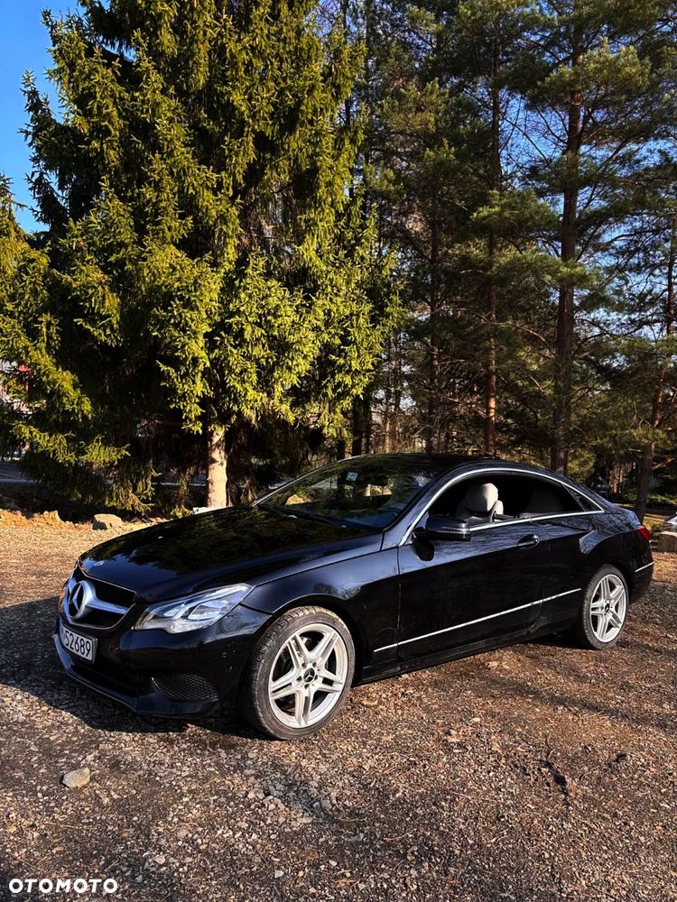 Mercedes-Benz Klasa E 220 CDI DPF BlueEFFICIENCY 7G-TRONIC Avantgarde - 4