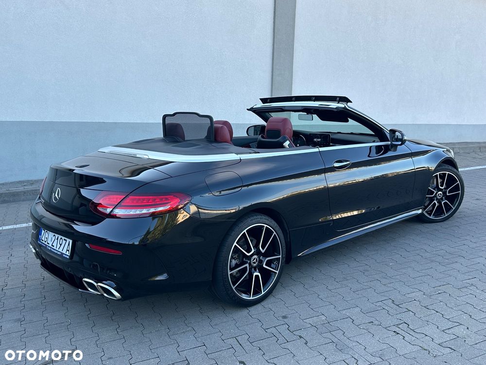 Mercedes-Benz Klasa C 300 9G-TRONIC - 10