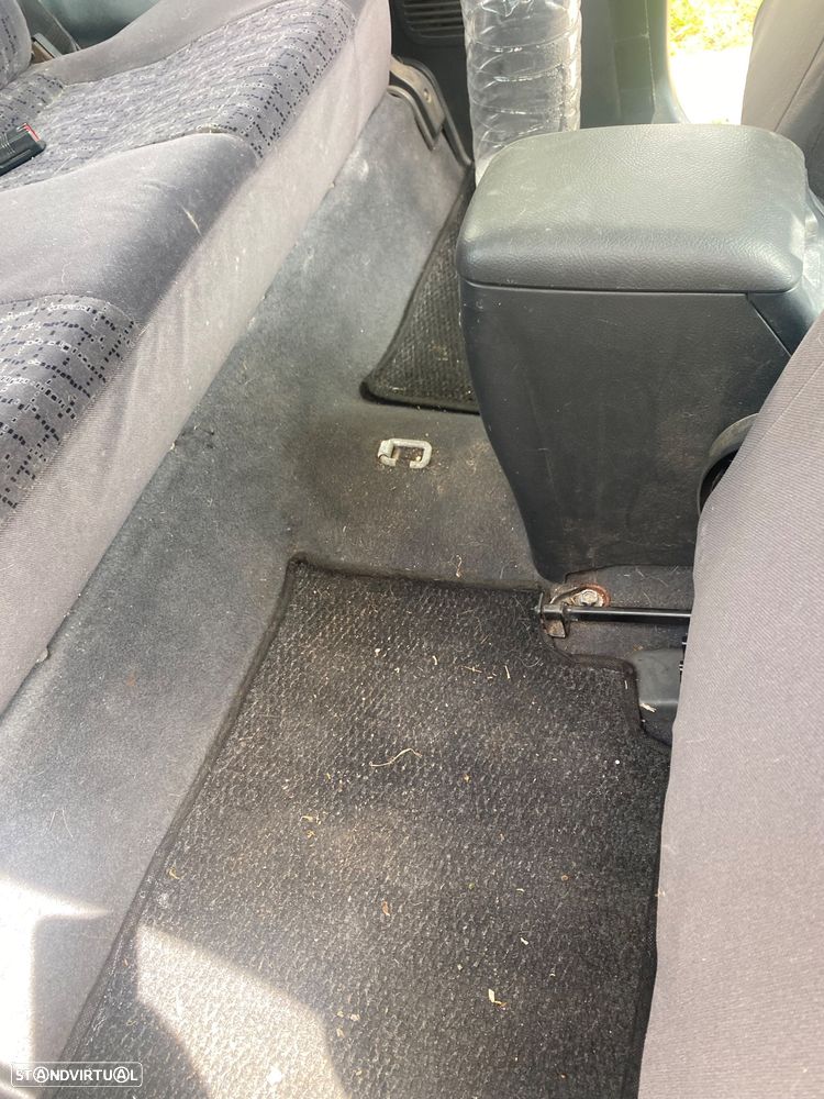 Opel Frontera 2.2 DTi Sport - 12