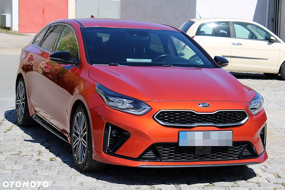 Kia ProCeed - 1