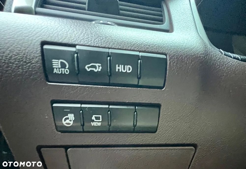 Lexus RX 450h Omotenashi - 6