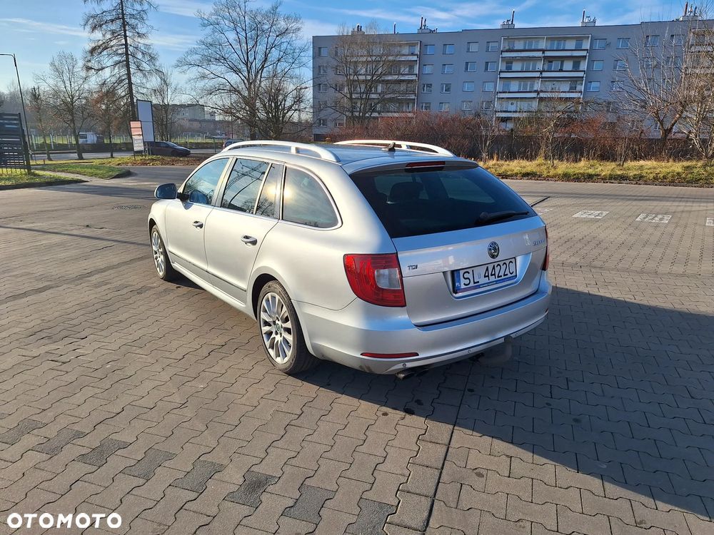 Skoda Superb 2.0 TDI Active - 3