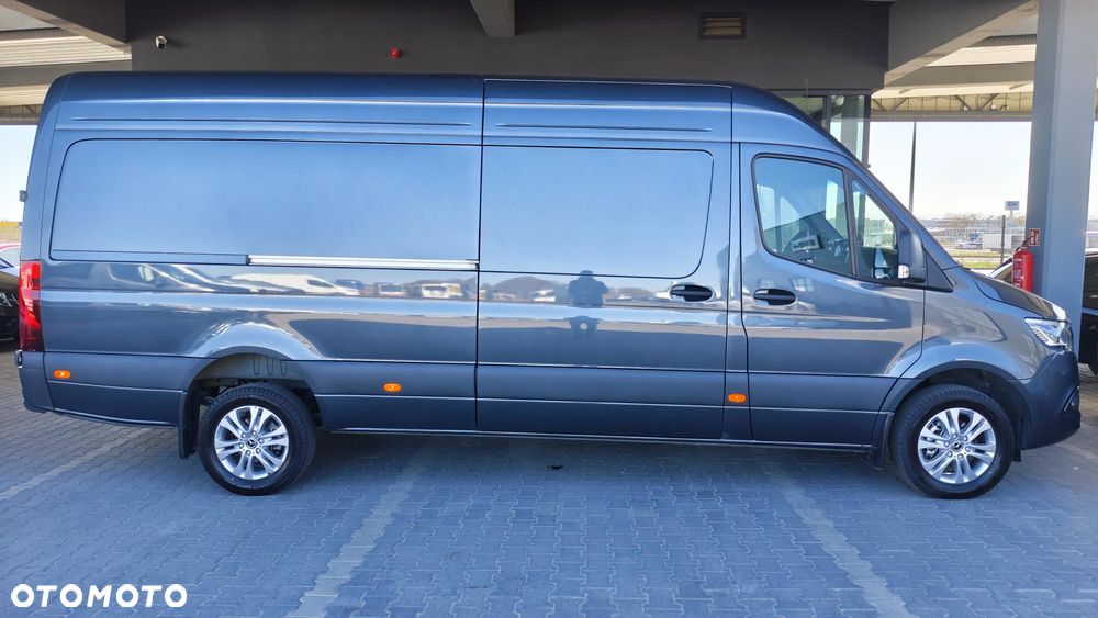 Mercedes-Benz Sprinter - 5