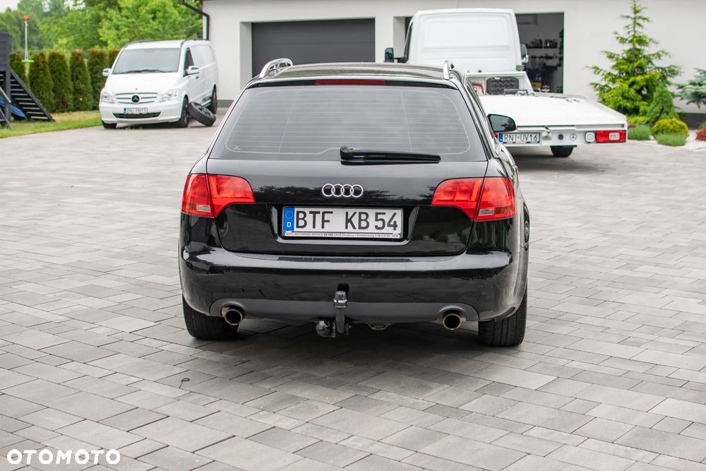 Audi A4 Avant - 12