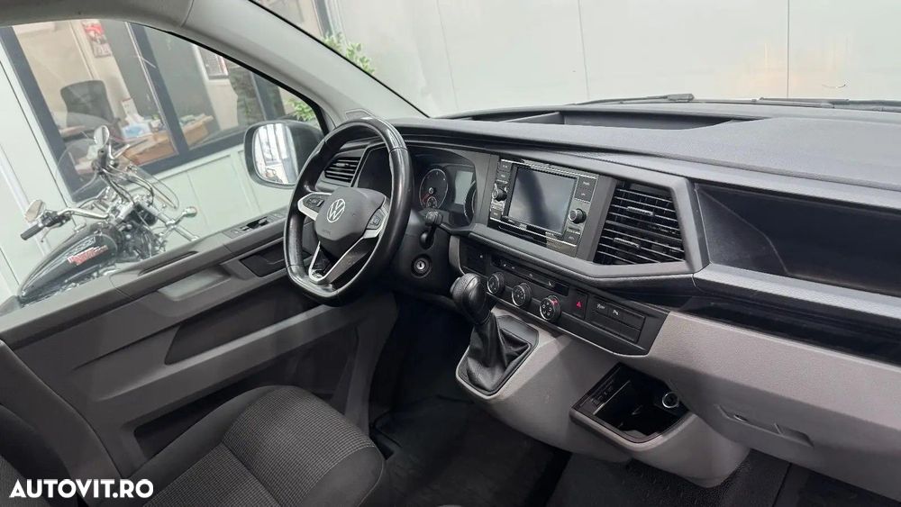 Volkswagen Transporter - 12