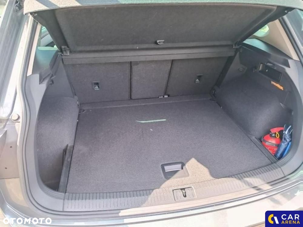 Volkswagen Tiguan - 28