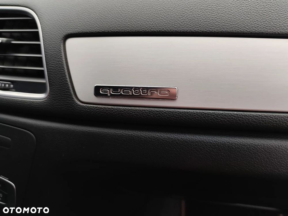 Audi Q3 2.0 TDI Quattro S tronic - 38