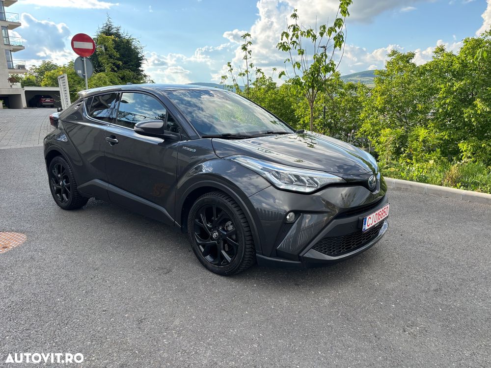 Toyota C-HR 2.0 Lounge - 2