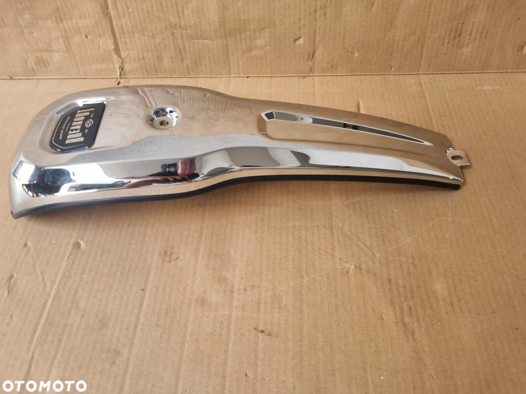 Harley Davidson Softail Breakout Konsola Krawat na zbiornik Osłona CVO - 5
