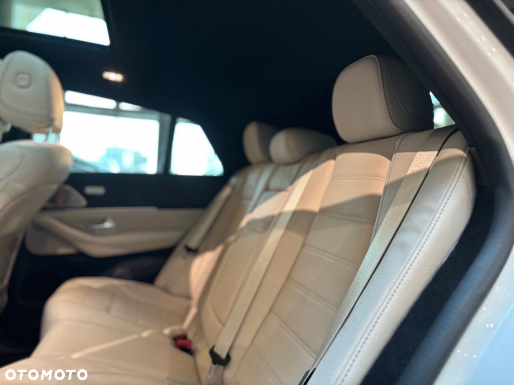 Mercedes-Benz GLE - 13