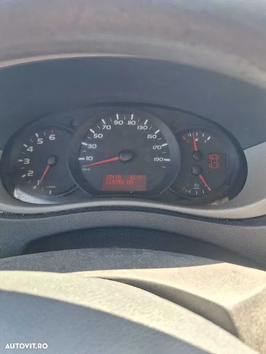 Renault Master 2.3 Combi 3,5t L2H2 8+1 locuri Confort 4,7 m3 - 3