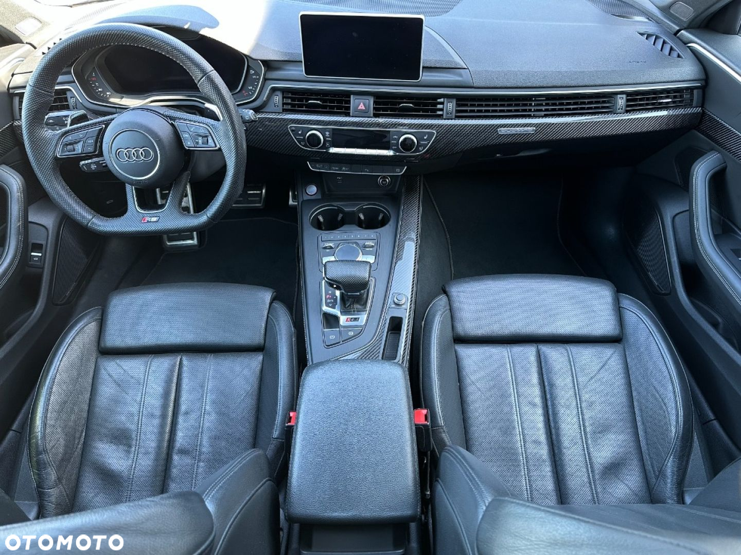 Audi RS4 2.9 TFSI Quattro Tiptr - 8