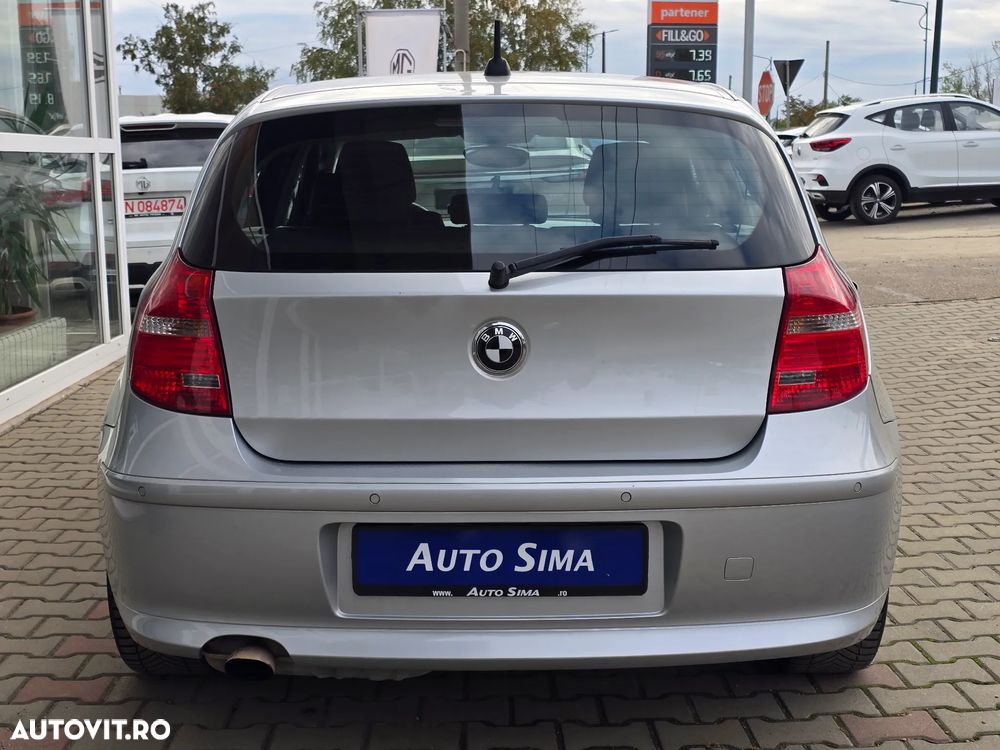 BMW Seria 1 116i - 6