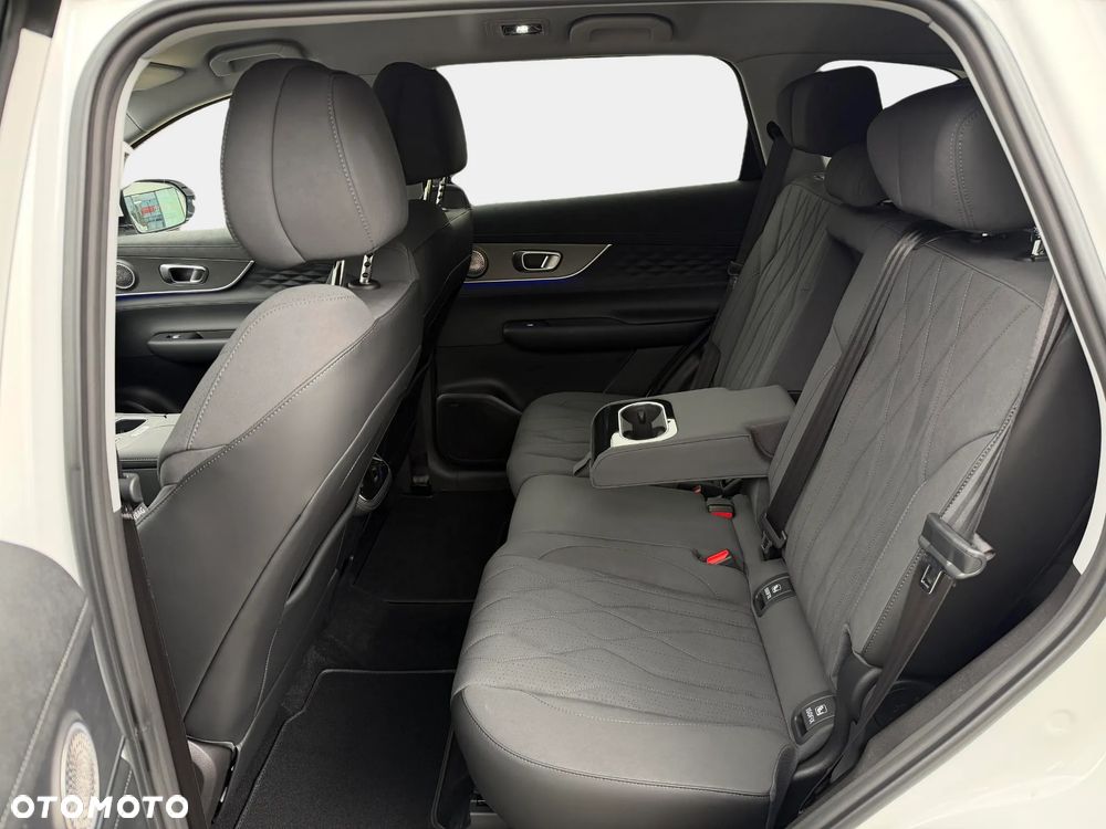 Chery Tiggo 8 1.5 T-GDI Super Hybrid Comfort DCT - 38